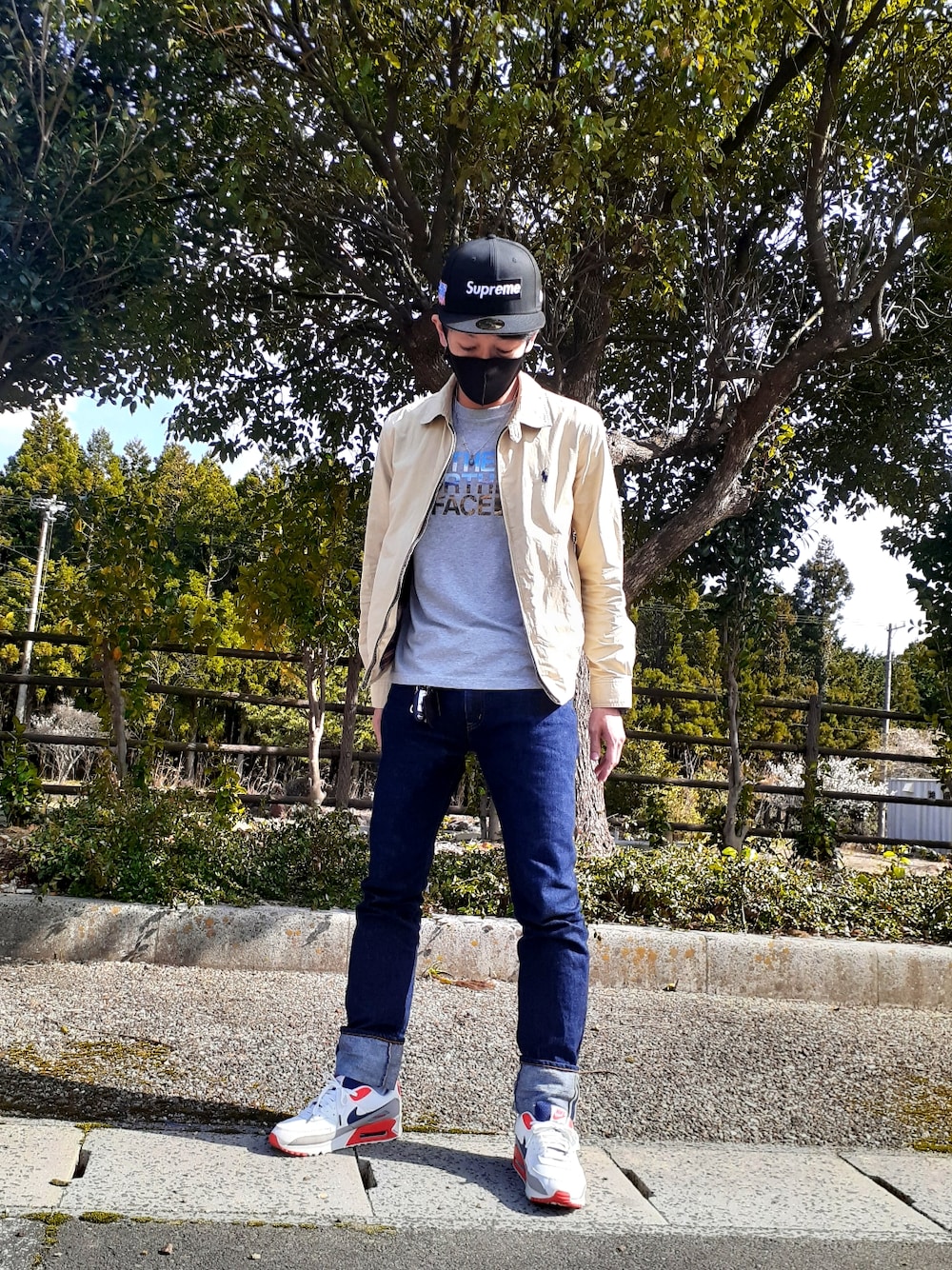 「Supreme、BOXLOGO、Ralph Lauren、AIR MAX、春コーデ」｜「Supreme のアイテム（キャップ、ブラック系）」を使った、Ta-ka-777さん（メンズ・173cm）の春コーディネートの1枚目の写真