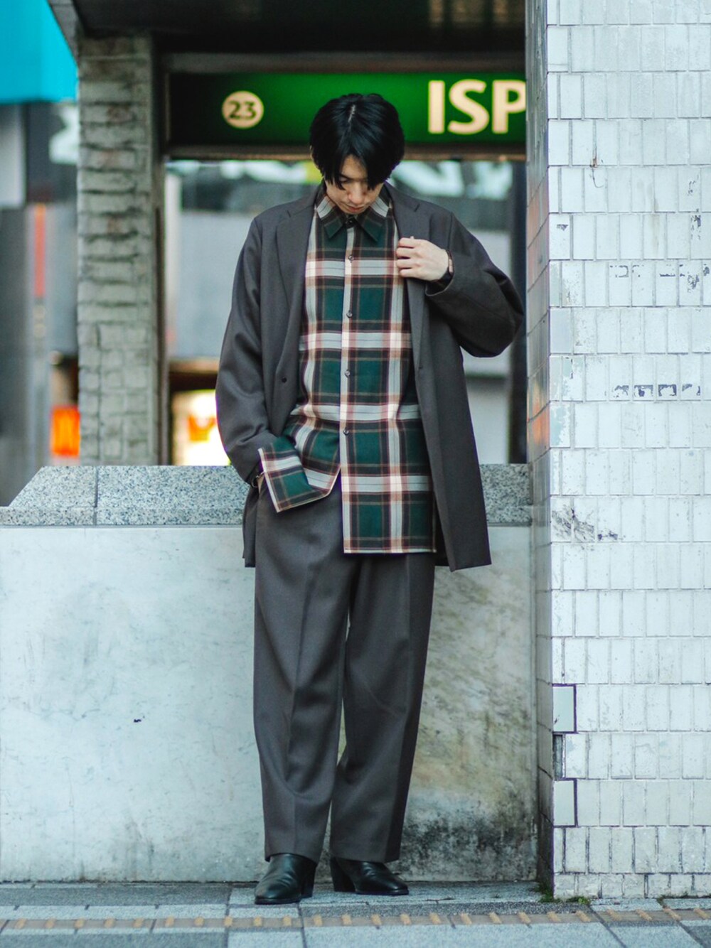 Lui's（ルイス）の「【高密度ウールギャバ 2×2セットアップシリーズ
