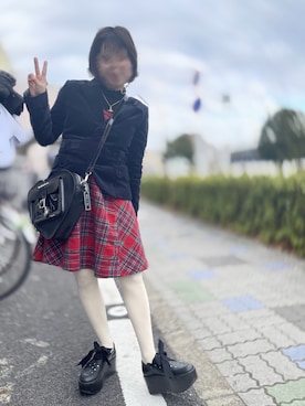「白タイツ」｜「アイテム（ジャケット/アウター）」を使った、あかねさん（レディース・147cm）の冬コーディネート