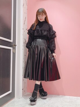 スカートを使った エナメル の人気ファッションコーディネート Wear