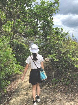 Sum Tangさんのコーディネート