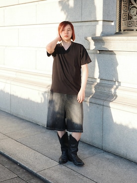 「SHINYAKOZUKA（シンヤコヅカ）のPAINTED ORDINARY CITY LOOSE SHORTS(ISSUE#8)（デニムパンツ、ブラック系）」を使った、YUKIさん（メンズ・175cm）の春コーディネート