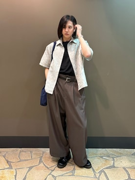「MAISON SPECIAL（メゾンスペシャル）のアイテム（パンツ）」を使った、YUKIさん（メンズ・175cm）の夏コーディネート