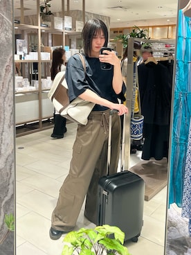 「アイテム（カーゴパンツ）」を使った、YUKIさん（メンズ・175cm・20代）の冬コーディネート