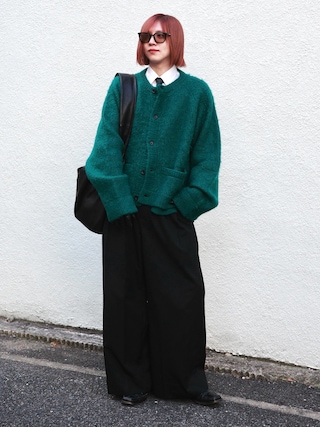 「TOMORROWLAND (トゥモローランド)のHANDSOME STOCKHOLM ESSENTIAL グローブ(手袋)」を使った、YUKIさん(メンズ・175cm)の秋コーディネート