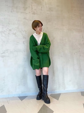 「アイテム（パンツ、イエロー系）」を使った、nimoさん（レディース・155cm）の冬コーディネート