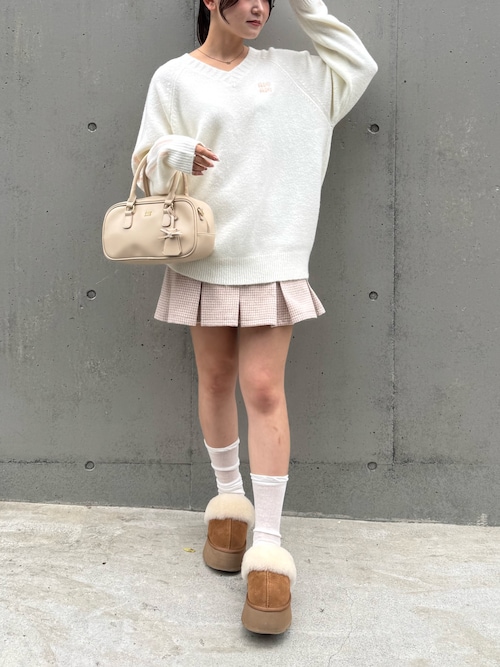 オーバーサイズラインVネックニット（ニット/セーター）｜one after