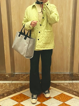 「アイテム（その他アウター、イエロー系）」を使った、ahiroさん（レディース・165cm）の秋コーディネート