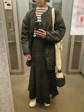 「巾着バッグ」｜「アイテム（ミリタリージャケット）」を使った、ahiroさん（レディース・165cm）の春コーディネート