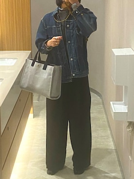 「秋服コーデ」｜「アイテム（デニムジャケット）」を使った、ahiroさん（レディース・165cm）の秋コーディネート