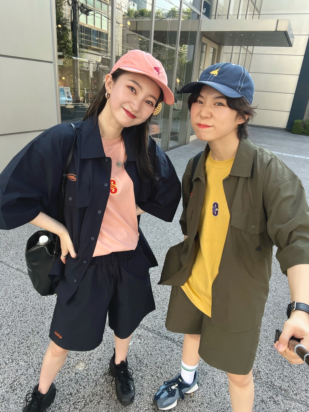 セットアップを使った「双子コーデ」のレディース人気
