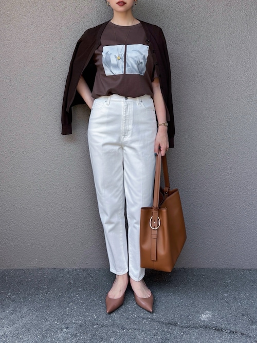 トップス EMMA 新色追加！】大人ロゴプリントTシャツ Emma Taylor│STYLEDOOR