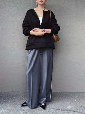 「アイテム（チョーカー）」を使った、さくらさん（レディース・163cm）の秋コーディネート