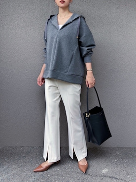 「アイテム（アナログ腕時計）」を使った、さくらさん（レディース・163cm）の秋コーディネート