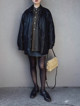 「アイテム（ショルダーバッグ）」を使った、さくらさん（レディース・163cm・40代）の冬コーディネート