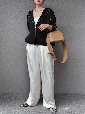 「アイテム（パーカー）」を使った、さくらさん（レディース・163cm・40代）の秋コーディネート