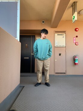 「URBAN RESEARCH（アーバンリサーチ）のアイテム（チノパンツ）」を使った、HIROさん（メンズ・164cm）の秋コーディネート