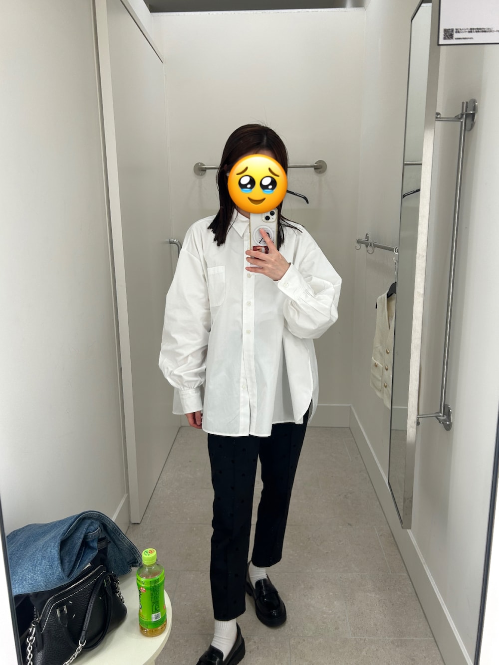 「大人カジュアル、オトナカジュアル、ラクチンコーデ、プチプラ、おしゃれさんと繋がりたい、きれいめコーディネート、ootd、ユニクロ、UNIQLO」｜「ëpaのアイテム（シャツ/ブラウス、ホワイト系）」を使った、millor_さん（レディース・157cm）の春コーディネートの1枚目の写真