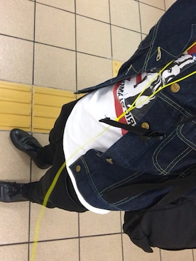 「HYSTERIC GLAMOUR（ヒステリックグラマー）のアイテム（Tシャツ/カットソー、ホワイト系）」を使った、しゅんたろさん（メンズ・177cm）の秋コーディネート