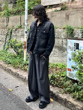 「アイテム（スラックス）」を使った、りゅうきさん（メンズ・177cm）の秋コーディネート