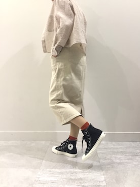 「CONVERSE（コンバース）のconverse コンバース ALL STAR BACKZIP HI レディーススニーカー ハイカット(オールスターバックジップHI)（スニーカー、ブラック系）」を使った、ASBee STAFFさん（レディース・150cm）の春コーディネート