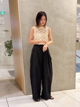 「IENA LA BOUCLE（イエナラブークル）のIENA LA BOUCLE スラブニットペプラムタンクトップ（ベスト、ホワイト系）」を使った、kuboさん（レディース・165cm）の春コーディネート