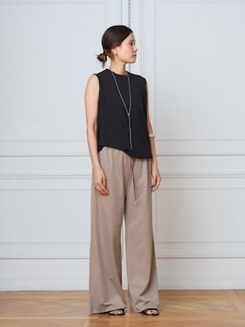 「IENA LA BOUCLE（イエナラブークル）の《追加2》IENA LA BOUCLE Cupra mix イージーパンツ（その他パンツ、ベージュ系）」を使った、kuboさん（レディース・165cm）の夏コーディネート