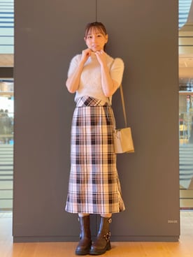 「BLUEEAST（ブルーイースト）のアイテム」を使った、二宮早織さん（レディース・165cm）の冬コーディネート