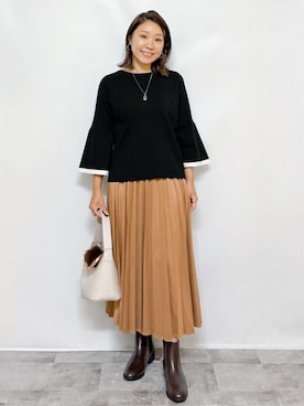 「アイテム（チャーム、ブラウン系）」を使った、yuka.aさん（レディース・159cm）の秋コーディネート