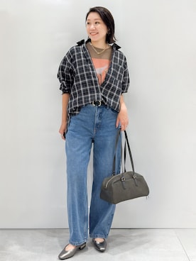 「アイテム（ボストンバッグ、グリーン系）」を使った、yuka.aさん（レディース・159cm）の秋コーディネート