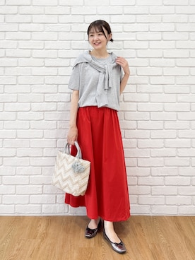 「Dessin（デッサン）の【9色展開/接触冷感/UVカット】ドライタッチサマーニットT（ニット/セーター、グレー系）」を使った、nakajoさん（レディース・155cm）の夏コーディネート