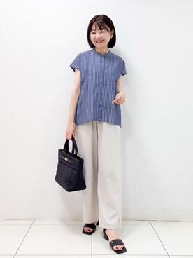 「Dessin（デッサン）の【洗える】フレンチスリーブフレアーブラウス（XS～L）（シャツ/ブラウス、ブルー系）」を使った、nakajoさん（レディース・155cm）の夏コーディネート