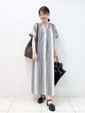 「Dessin（デッサン）の【洗える】映えチェック柄スキッパ―ワンピース（ワンピース、グレー系）」を使った、nakajoさん（レディース・155cm）の夏コーディネート
