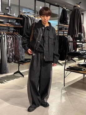 「RAGEBLUE（レイジブルー）のSWITCHING CURVE DENIM PANTS/切り替えカーブデニムパンツ【セットアップ対応】（デニムパンツ、ブラック系）」を使った、omu0324さん（メンズ）の秋コーディネート