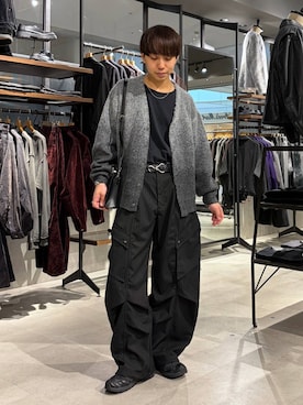 「RAGEBLUE（レイジブルー）のGRADIENT BRUSHED KNIT CARDIGAN/グラデーション起毛ニットカーディガン（カーディガン/ボレロ、グレー系）」を使った、omu0324さん（メンズ）の秋コーディネート