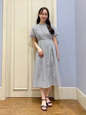 「grove（グローブ）の【低身長さんも選べる着丈/UV・シワになりにくいetc】涼やかさも、きちんとも叶うワンピース（ワンピース、ブルー系）」を使った、あい梨さんの夏コーディネート