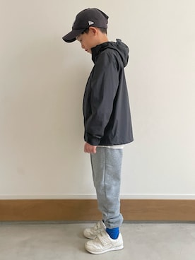 「スウエットパンツ」｜「アイテム（ブルゾン）」を使った、ayatakeさん（キッズ・130cm）の冬コーディネート