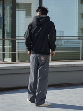 「チャコールグレー」｜roop tokyo さん（メンズ・176cm）の冬コーディネート