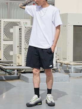 「NIKE（ナイキ）のアイテム（パンツ）」を使った、koushiroさん（メンズ・176cm）の春コーディネート