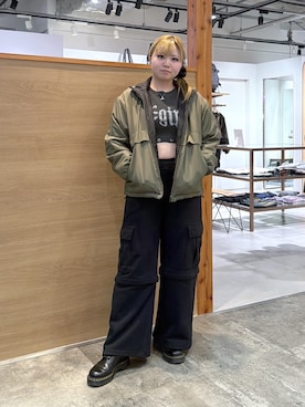 「アイテム（ナイロンジャケット）」を使った、あまねさん（レディース・160cm）の秋コーディネート