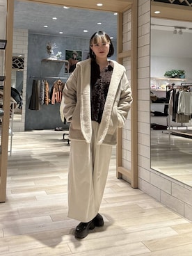 「アイテム（ムートンコート）」を使った、Hanokoさん（レディース・169cm）の冬コーディネート