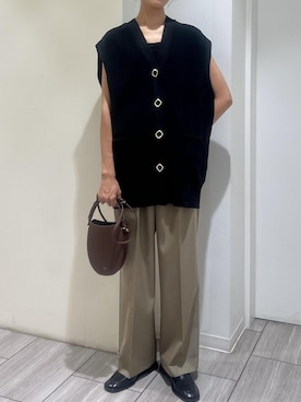 「アイテム（スラックス）」を使った、makiさん（レディース・170cm・30代）の夏コーディネート