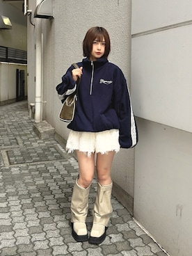 「jouetie（ジュエティ）のフェイクレザーボストンバッグ（ボストンバッグ、ベージュ系）」を使った、Nunさん（レディース・156cm）の秋コーディネート
