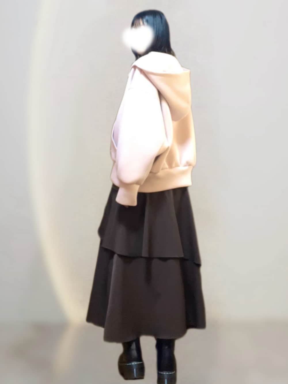 SNIDELのパーカー（ピンク系）を使った人気ファッションコーディネート