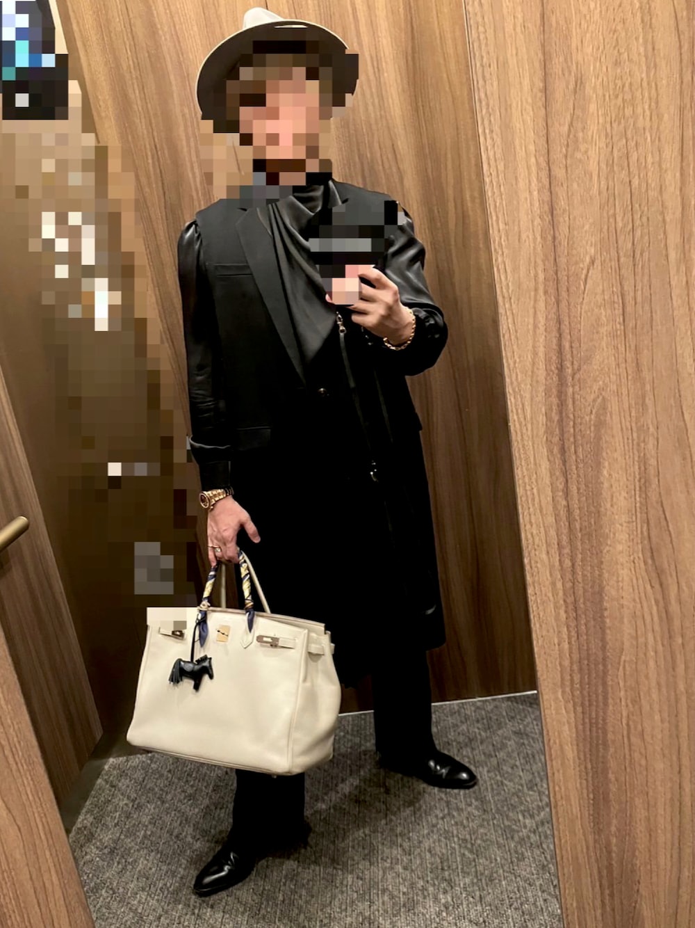 Hermes★コーデの主役♪使い勝手の良いトートバッグ ムッシューB エルメス/トートバッグ/ムッシューB/プティアッシュ/アイボリー