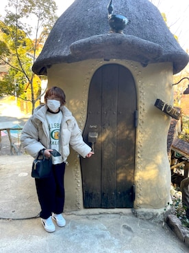 「いいね返し」｜「アイテム（スウェットパンツ）」を使った、ちょこさん（レディース・156cm）の春コーディネート