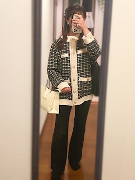 「アイテム（バレッタ/ヘアクリップ）」を使った、momo∨̈さん（レディース・159cm・10代）の秋コーディネート