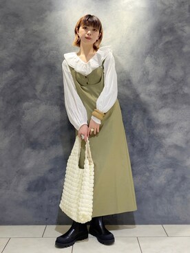 「サイドゴアブーツ」｜たなりさん（レディース・164cm）の冬コーディネート