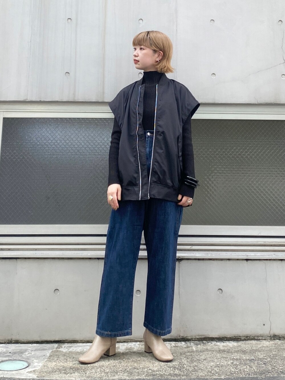 「ブルゾン、デニム、MA-1、KBF、秋服準備はじめました、kbf_ootd」｜「KBFのボーイッシュペインターデニム（デニムパンツ、ブルー系）」を使った、たなりさん（レディース・164cm）の秋コーディネートの1枚目の写真