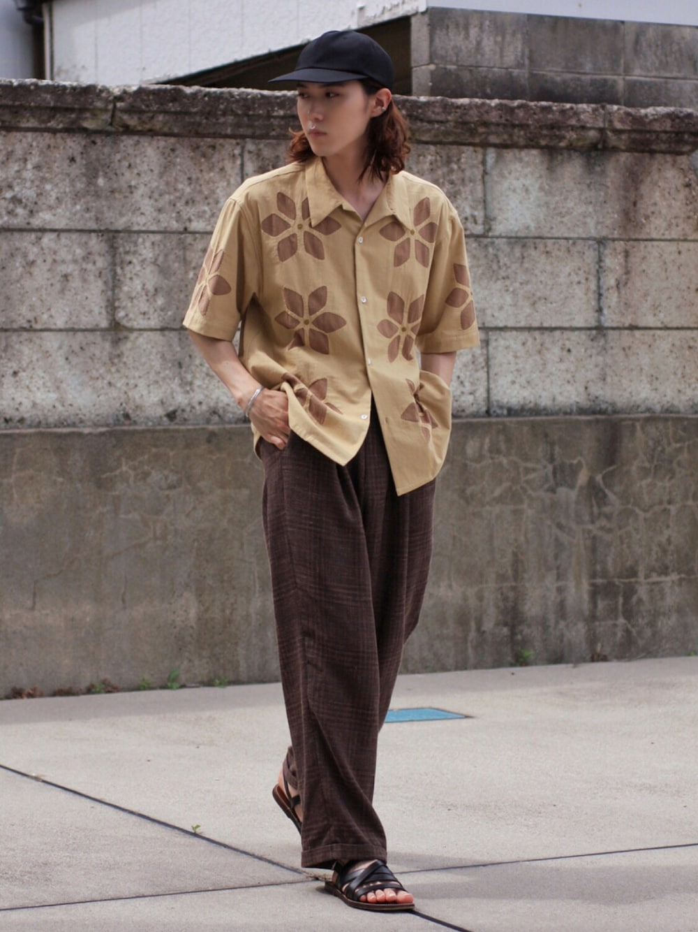 niche.（ニッチ）の「＜Niche. (ニッチ) ＞ FLOWER WORK S/SHIRT